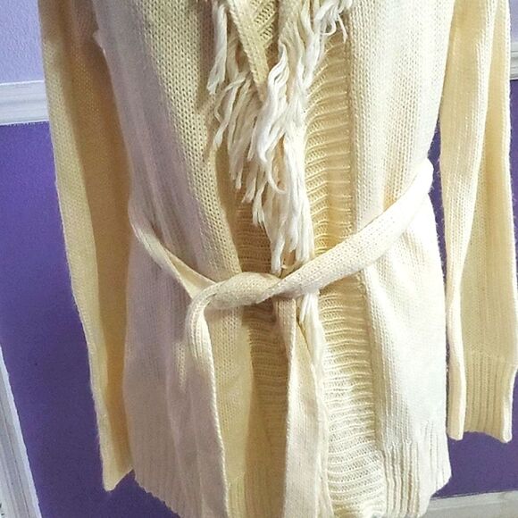 HOST PICK Boho Chic Cream Fringed Longsleeve Knitted Waist Belt Cardigan - Picture 3 of 9